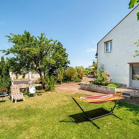Hébergement de vacances Le Clos Eugenie - Charmante Maison Avec Jardin Et Vue Sur La Loire Gennes-Val-de-Loire