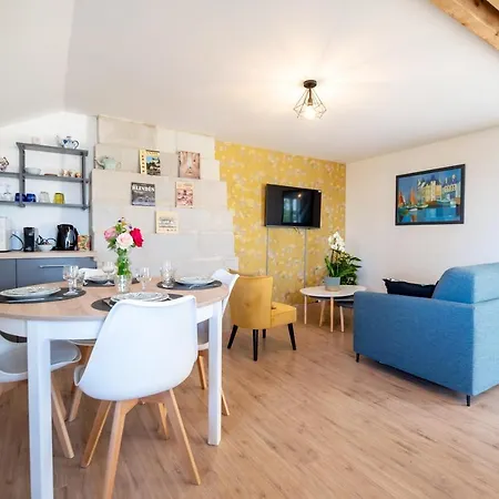 Dom wakacyjny Le Clos Eugenie - Charmante Maison Avec Jardin Et Vue Sur La Loire Gennes-Val-de-Loire